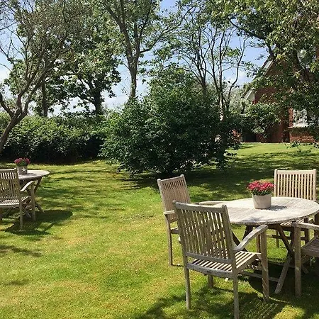 Haus-Suedstrand-App-Suedwester-300095 *